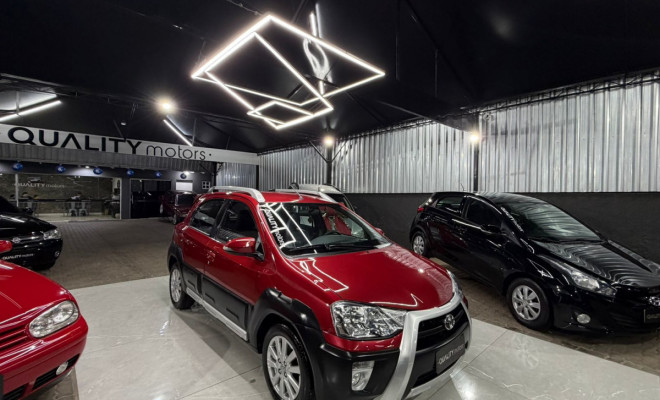 Toyota ETIOS CROSS 1.5 Flex 16V 5p Mec. 2015 Flex