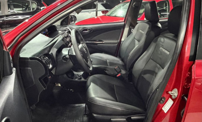 Toyota ETIOS CROSS 1.5 Flex 16V 5p Mec. 2015 Flex-9