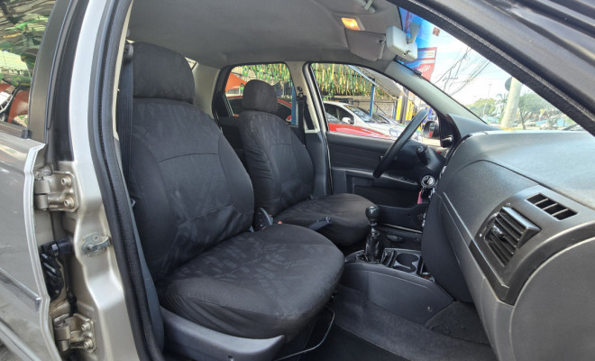Fiat Siena Celebration 1.0 Fire Flex 8V 4p 2010 Flex-7