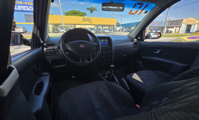 Fiat Siena Celebration 1.0 Fire Flex 8V 4p 2010 Flex-3