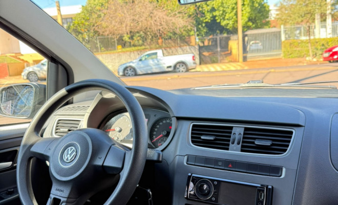 VW - VolksWagen Fox 1.6 Mi Total Flex 8V 5p 2014 Flex-5
