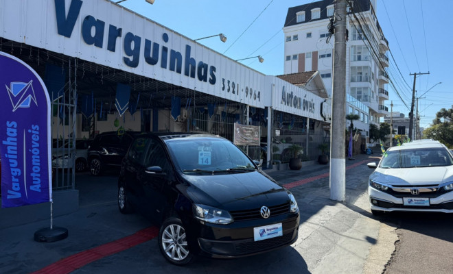 VW - VolksWagen Fox 1.6 Mi Total Flex 8V 5p 2014 Flex-0