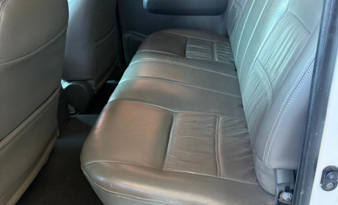 Toyota Hilux CD SR D4-D 4x4 3.0 TDI Dies Aut. 2013 Diesel-3