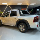 Renault DUSTER OROCH Dyna. 2.0 Mec. 2016 Flex  Espaço e Desempenho-2