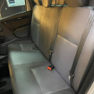Renault DUSTER OROCH Dyna. 2.0 Mec. 2016 Flex  Espaço e Desempenho-7