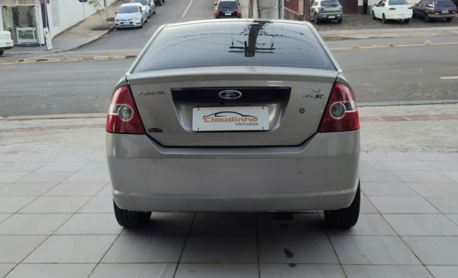 Ford Fiesta Sed. 1.6 8V Flex 4p 2008 Flex-4