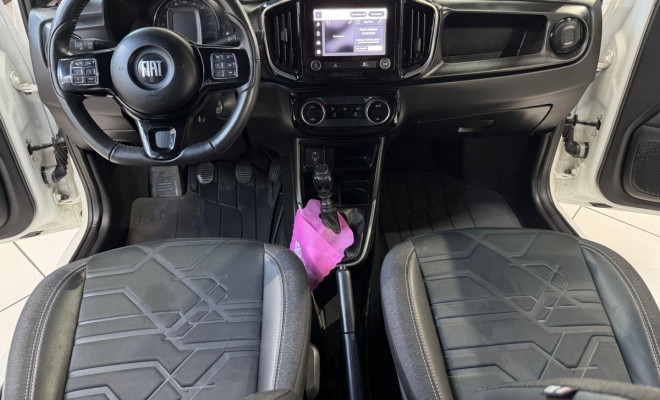 Fiat Strada Volcano 1.3 Flex 8V CD 2023 Flex-9