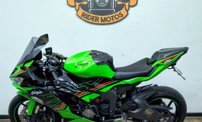 KAWASAKI NINJA ZX-6R 636cc 2024 Gasolina-3