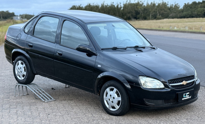 GM - Chevrolet Classic Life/LS 1.0 VHC FlexP. 4p 2013 Flex-0