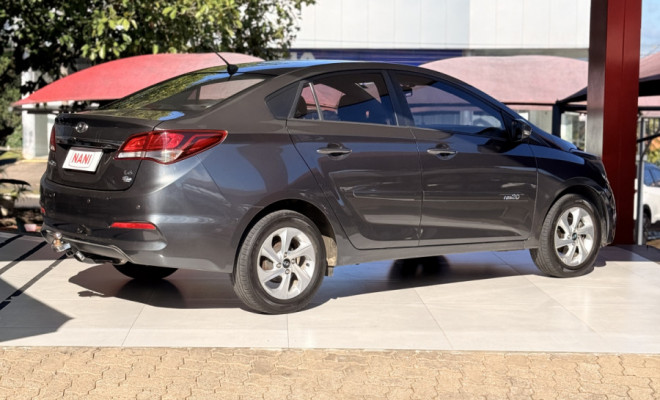 Hyundai HB20S C.Plus/C.Style 1.6 Flex 16V Mec.4p 2017 Flex-2