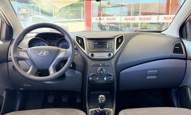 Hyundai HB20S C.Plus/C.Style 1.6 Flex 16V Mec.4p 2017 Flex-7