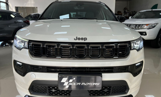 Jeep COMPASS Black Hurricane 2.0 4x4 TB Aut. 2025 Gasolina-1
