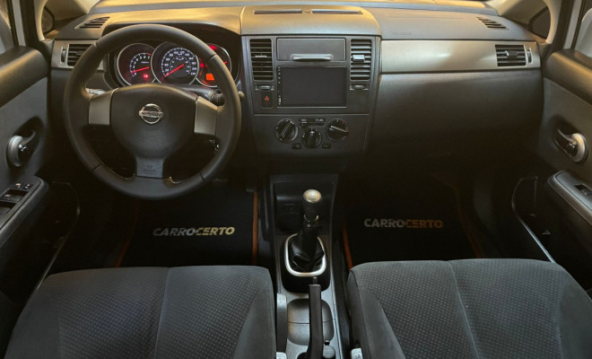 Nissan TIIDA Sedan 1.8   2012 Flex-4