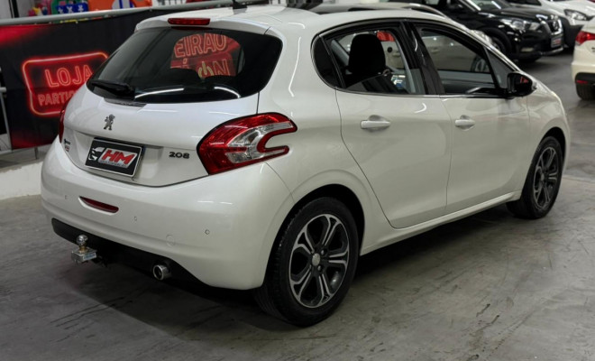 Peugeot 208 Griffe 1.6 Flex 16V 5p Mec. 2014 Flex-2