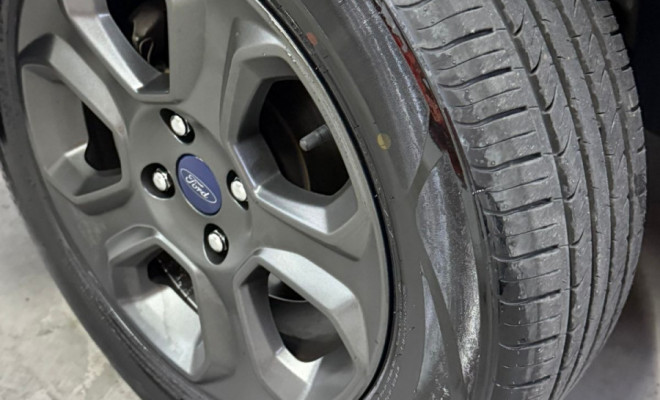 Ford EcoSport FREESTYLE 1.5 12V Flex 5p Mec. 2018 Flex-9