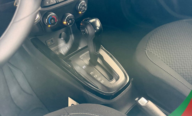 GM - Chevrolet PRISMA Sed. LT 1.4 8V FlexPower 4p Aut. 2018 Flex-4