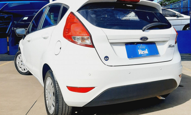 Ford Fiesta 1.5 16V Flex Mec. 5p 2015 Flex-2