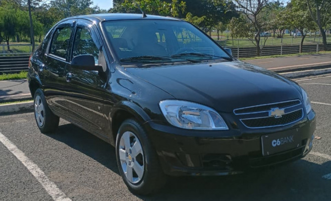 GM - Chevrolet PRISMA  Sed. Maxx/ LT 1.4 8V ECONOF. 4p 2012 Gasolina-1