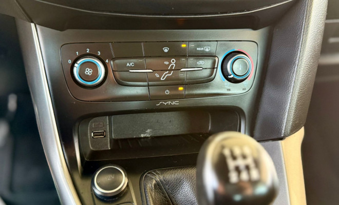 Ford Focus 1.6 S/SE/SE Plus Flex 8V/16V  5p 2019 Flex-7
