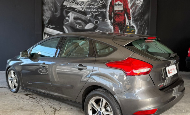 Ford Focus 1.6 S/SE/SE Plus Flex 8V/16V  5p 2019 Flex-1