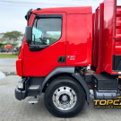 VOLVO VM 330 6x2 2p (diesel)(E5) 2021 Diesel-6