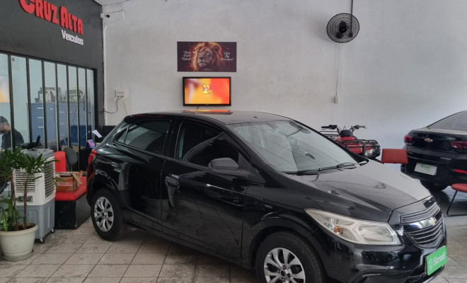 GM - Chevrolet ONIX HATCH Joy 1.0 8V Flex 5p Mec. 2018 Flex-0