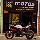 TRIUMPH STREET TRIPLE 675 ano 2015-4