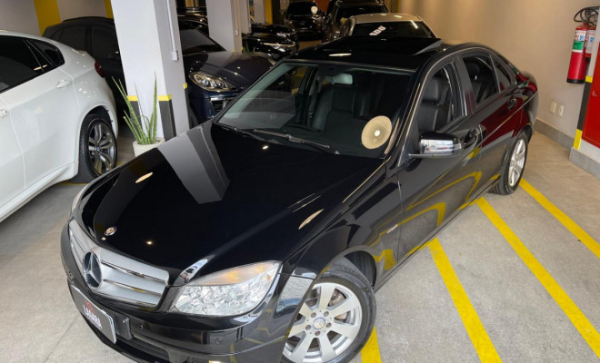 Mercedes-Benz C-180 Kompressor Classic 1.6 16V Gasolina Aut. 2010-0