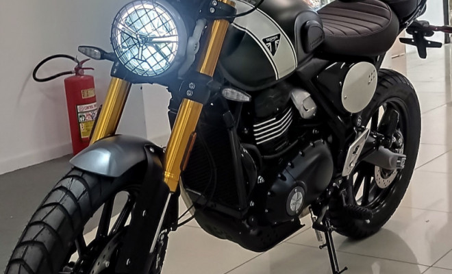 TRIUMPH SCRAMBLER 400 X 2025 Gasolina-5