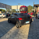 GM - Chevrolet ONIX HATCH LT 1.0 8V FlexPower 5p Mec. 2019 Flex-3