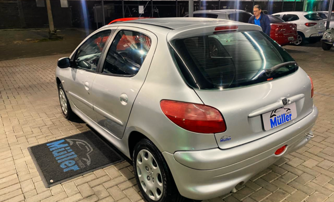 Peugeot 206 Select./Presence 1.6/1.6 Flex 16V 5p 2004 Flex-2