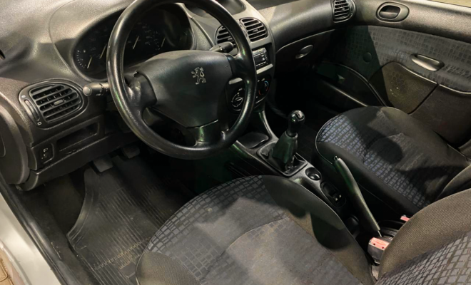 Peugeot 206 Select./Presence 1.6/1.6 Flex 16V 5p 2004 Flex-7