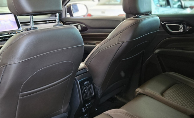 Jeep Commander Overland T270 1.3 TB Flex Aut. 2023 Flex-13