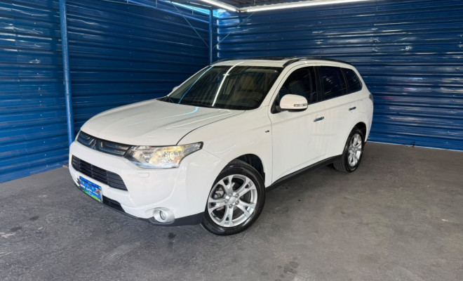 Mitsubishi OUTLANDER 3.0/ GT 3.0 V6 Aut. 2014 Gasolina-0