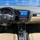 Mitsubishi OUTLANDER 3.0/ GT 3.0 V6 Aut. 2014 Gasolina-9
