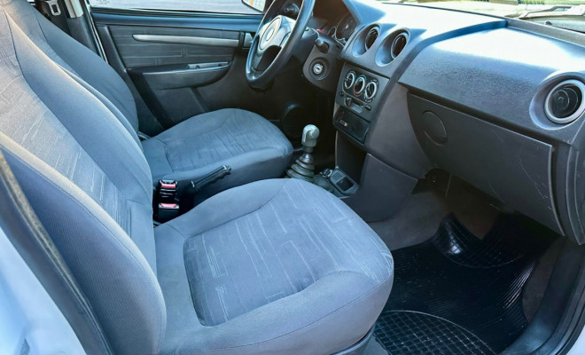 GM PRISMA Maxx 1.4 8V Flex - 2007-6