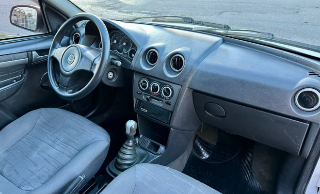 GM PRISMA Maxx 1.4 8V Flex - 2007-7