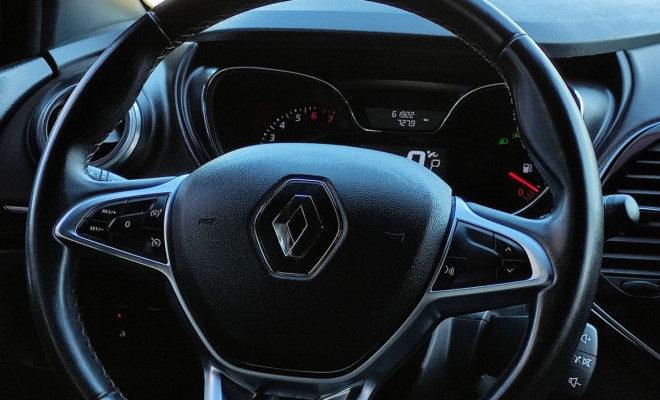 Renault CAPTUR Iconic 1.3 TB 16V Flex 5p Aut. 2022 Flex-8