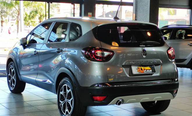 Renault CAPTUR Iconic 1.3 TB 16V Flex 5p Aut. 2022 Flex-2