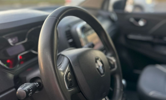 Renault CAPTUR Intense 1.6 16V Flex 5p Aut. 2018 Flex-6
