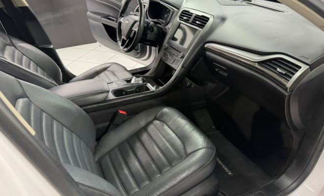 Ford Fusion SEL 2.0 Ecobo. 16V 248cv Aut. 2018 Gasolina-3