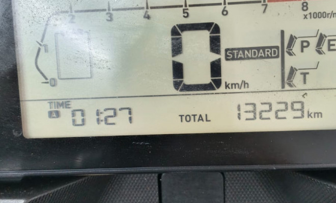 HONDA NC 750X/NC 750X ABS 2023 Gasolina-4