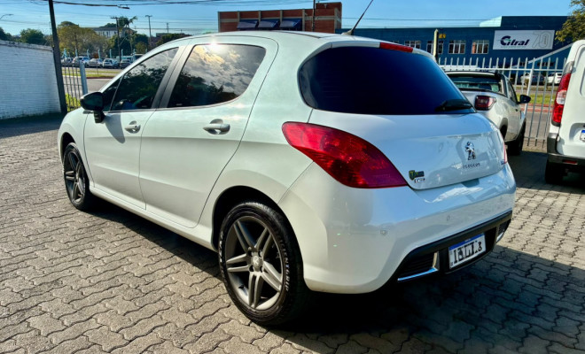 Peugeot 308 Griffe 1.6 Turbo Aut. - 2015-1