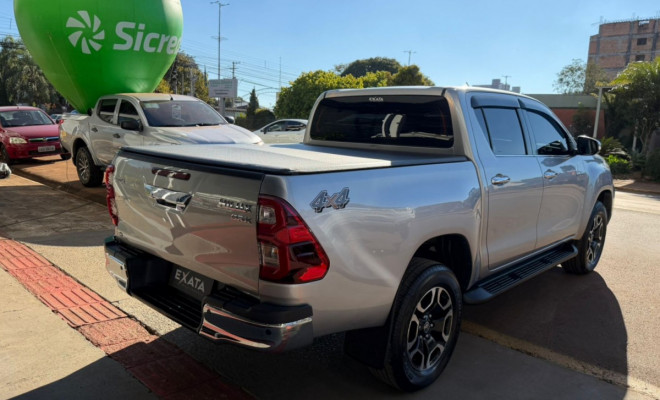 HILUX CD SRX 4x4 AUT 2.8 TDI Diesel.-6