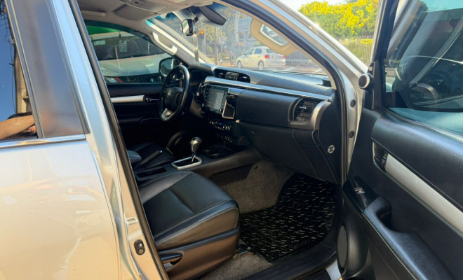 HILUX CD SRX 4x4 AUT 2.8 TDI Diesel.-7