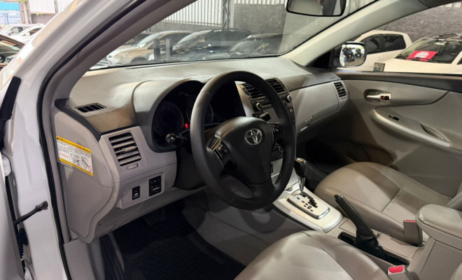Toyota Corolla XEi 2.0 Flex 16V Aut. 2014 Flex-9