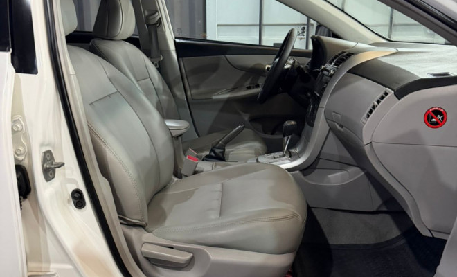 Toyota Corolla XEi 2.0 Flex 16V Aut. 2014 Flex-13