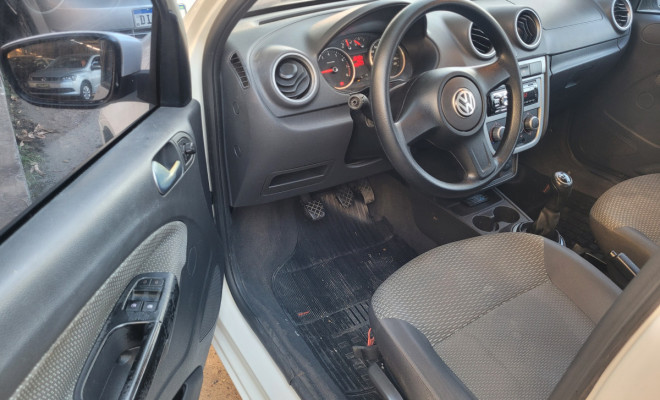 VW - VolksWagen Gol (novo) 1.0 Mi Total Flex 8V 4p 2012 Flex-3