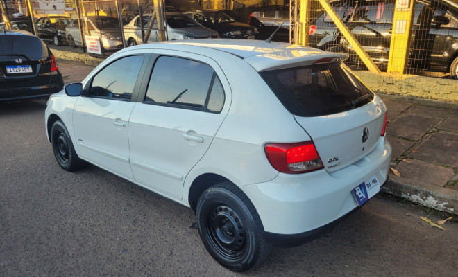 VW - VolksWagen Gol (novo) 1.0 Mi Total Flex 8V 4p 2012 Flex-7