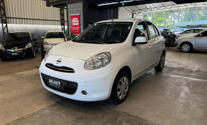 Nissan MARCH S 1.6 16V Flex Fuel 5p 2014 Flex